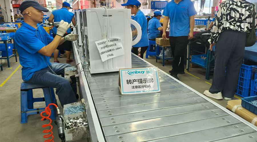 首檢把關(guān)，生產(chǎn)過程的質(zhì)量環(huán)節(jié)