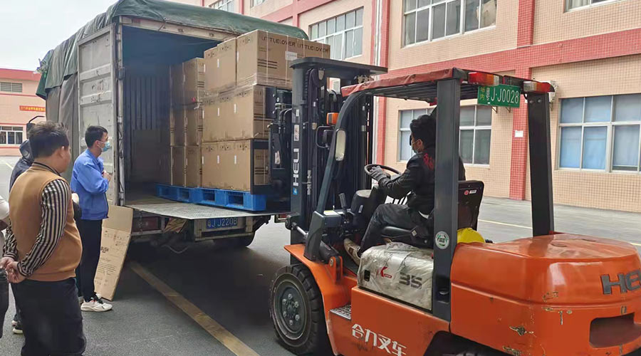 加急生產(chǎn)順利出貨！緩解客戶節(jié)后衣服干衣機(jī)庫(kù)存不足問(wèn)題